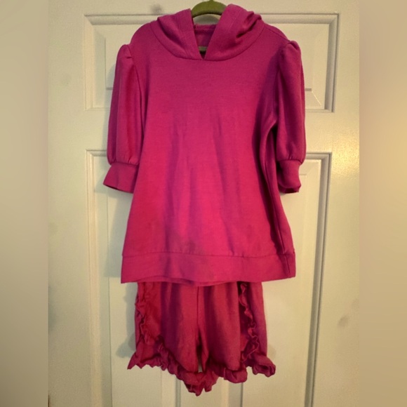Chaser *HOT PINK* (not tie dye) Terry Hoodie (Sz 6) and Shorts (Sz 5) Set - Picture 2 of 9